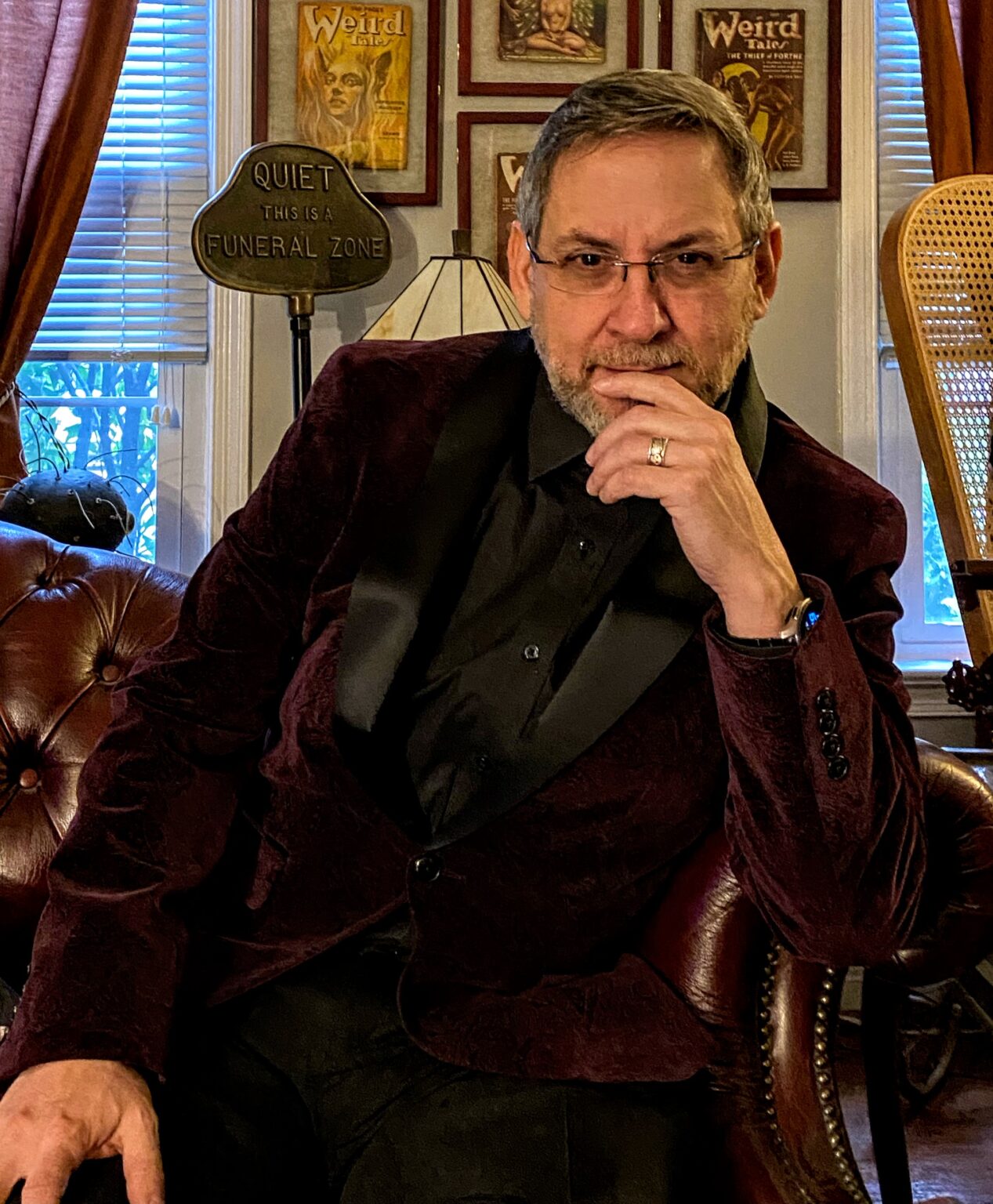 Review of Tarot and Divination Cards A Visual Archive by Laetitia